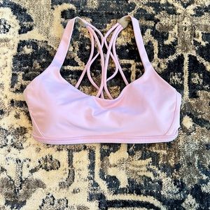 Lululemon Free to Be Bra